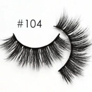 Mink Lashes in Dramatic #104